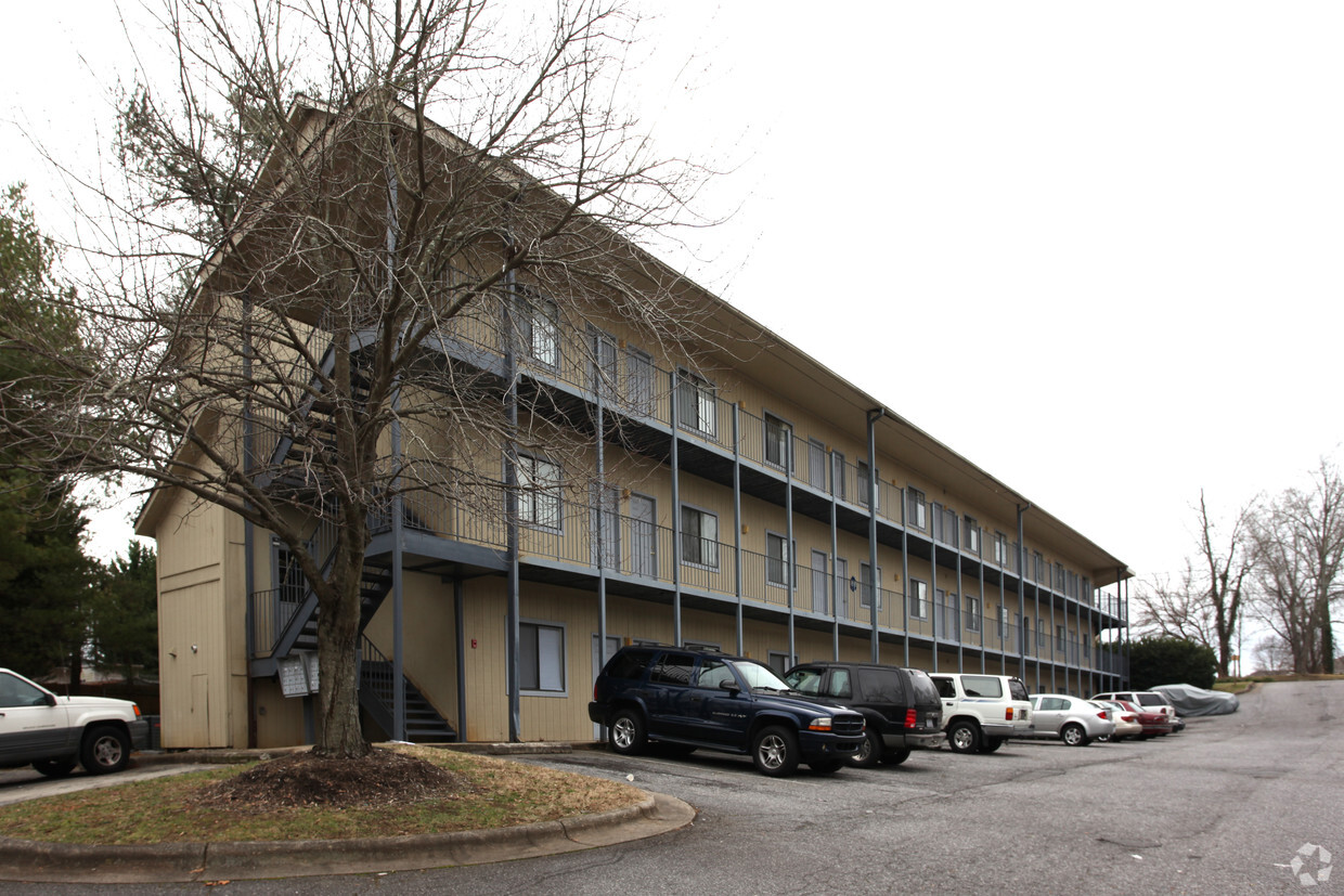 Primary Photo - Quail Ridge Apartments