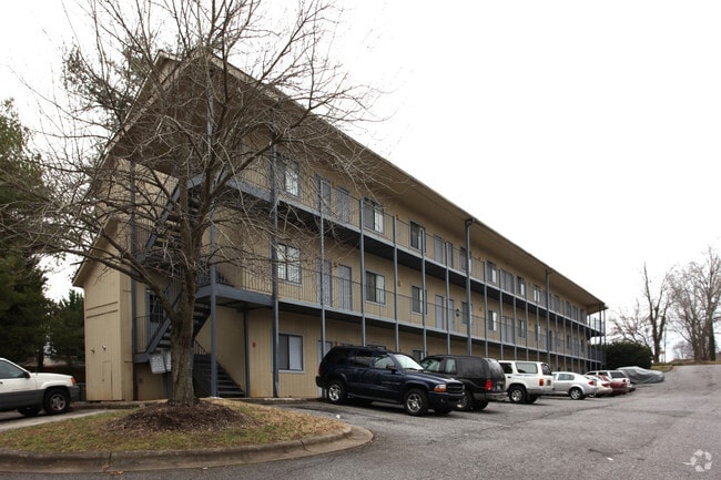 Building Photo - Quail Ridge Apartments