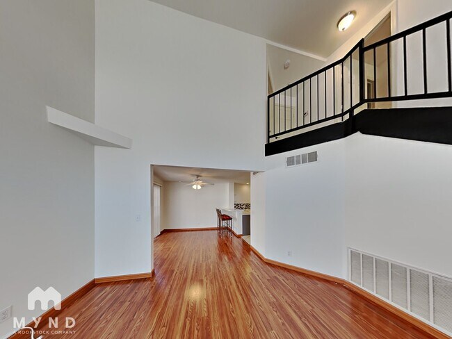 Foto del edificio - 8042 Laurena Ave