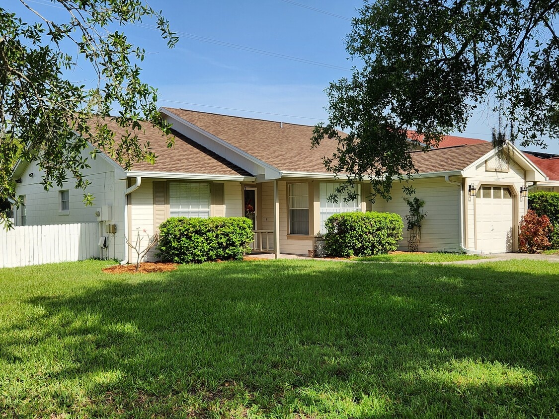Photo - 1000 Martin Blvd (Orlando, FL)