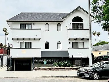 Foto del edificio - 14746 Delano St