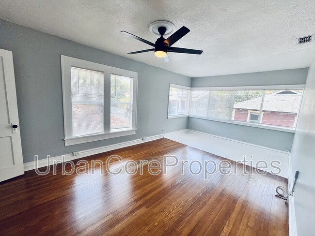 Building Photo - 1214 3rd St N