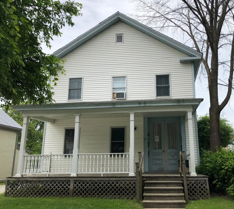 31 Elm St, Rutland, VT 05701 Apartments in Rutland, VT