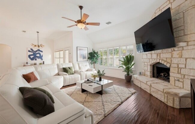 Building Photo - 7428 Boulder Creek Dr