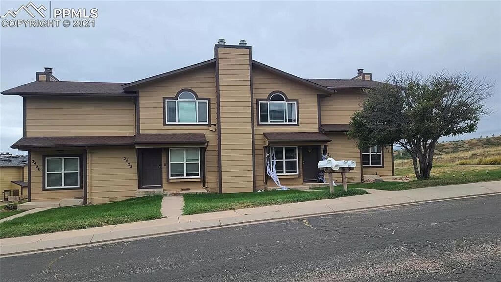 Foto principal - 2424 Split Rock Dr