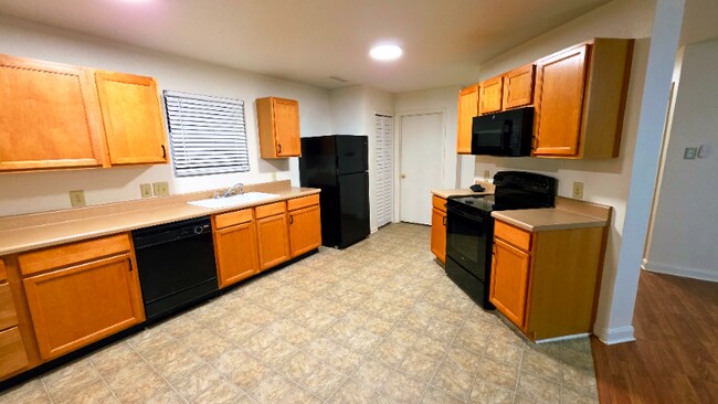 Foto del edificio - 6249 Salamander Run Ln