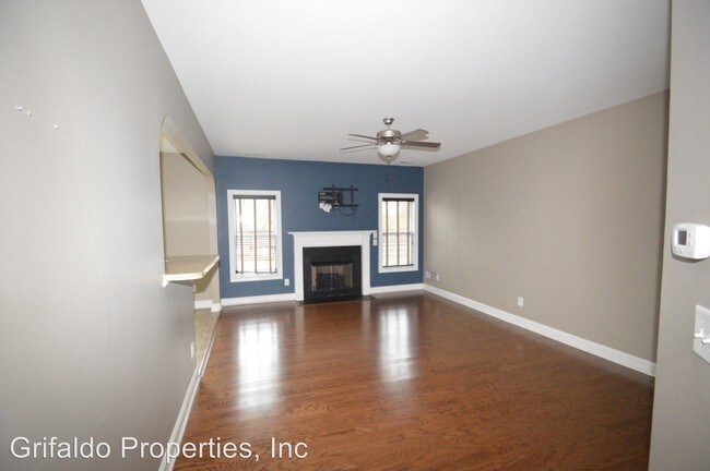 Building Photo - 4 br, 2.5 bath House - 104 Berrywood Ct.