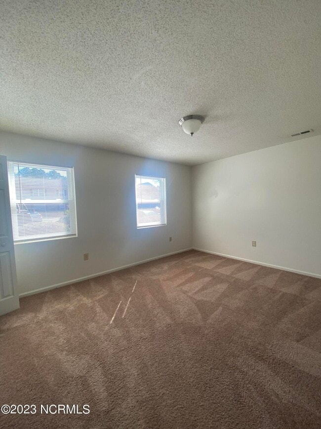 Building Photo - 251 Cordell Cir