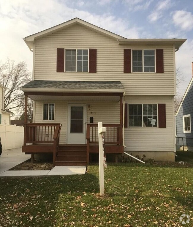 Building Photo - 3829 Bacon Ave