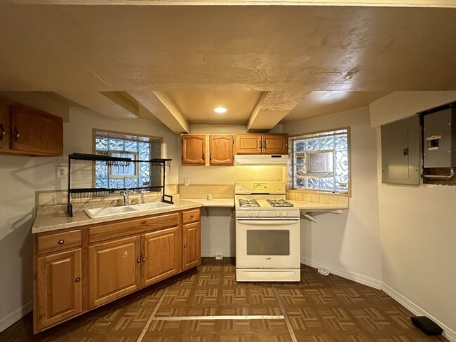 Foto del edificio - 4948 N Albany Ave