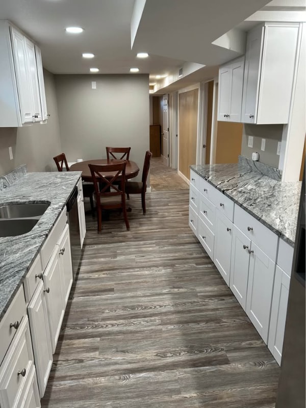 Foto del edificio - 702 E 21st Pl