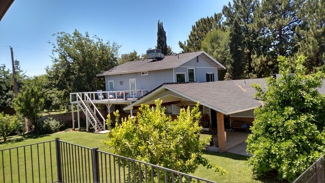 Loft Deck & View - 2525 N Mesa Dr