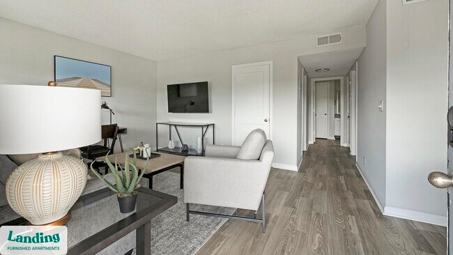 Building Photo - 231 New Shackle Island Rd