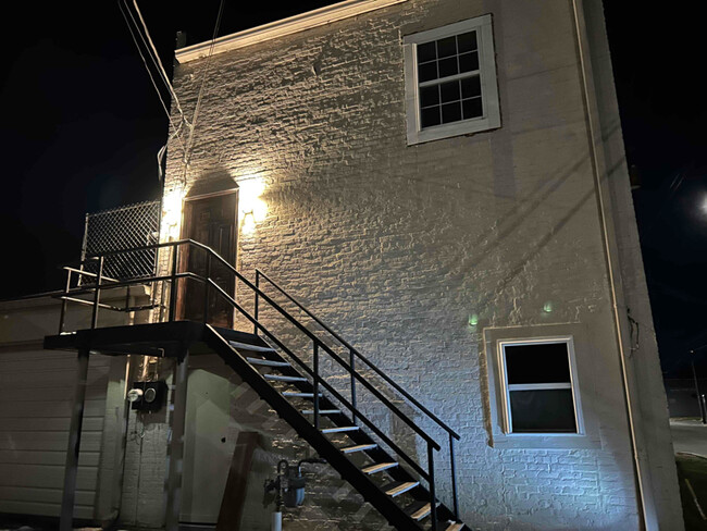 Building Photo - 1705 Tennessee St