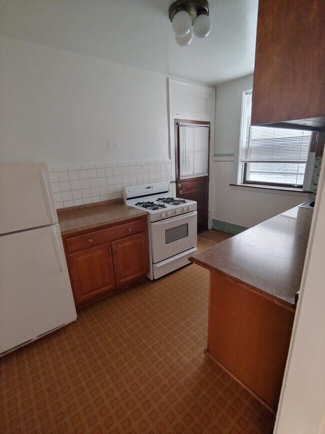 Foto del edificio - 1422 Thome W Ave