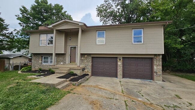 Front - 9323 Willowwood Way