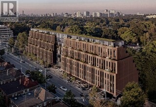 Building Photo - 1720 Bayview Ave