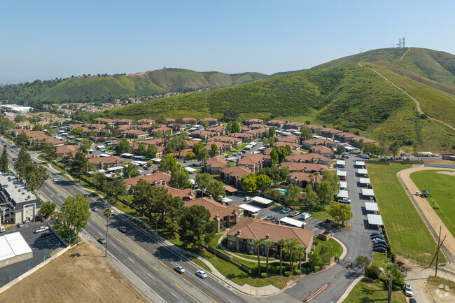 Building Photo - Lido At Shandin Hills
