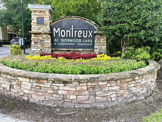 Foto del edificio - 8550 Touchton Rd