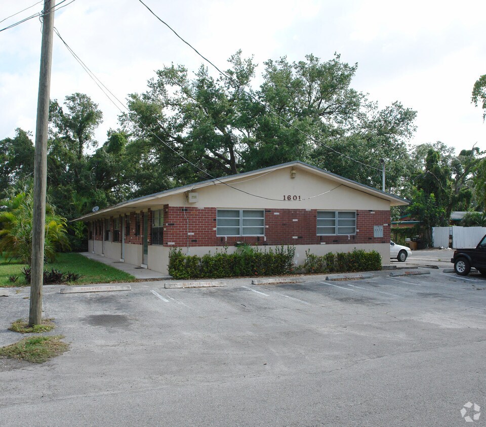 Primary Photo - 1601-1611 SW 11th Ct