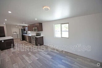 Building Photo - 38405 N 27th Ave