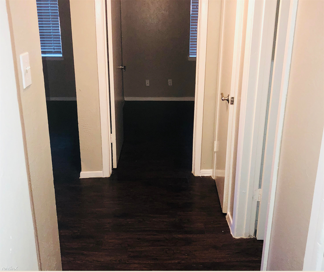 Building Photo - 1 br, 1 bath  - 2401 S Johnson St # 1839 1899