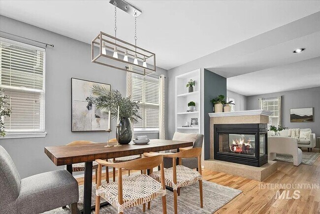 Foto del edificio - Charming 3 bedroom 2.5 bathroom in Desirable Area!