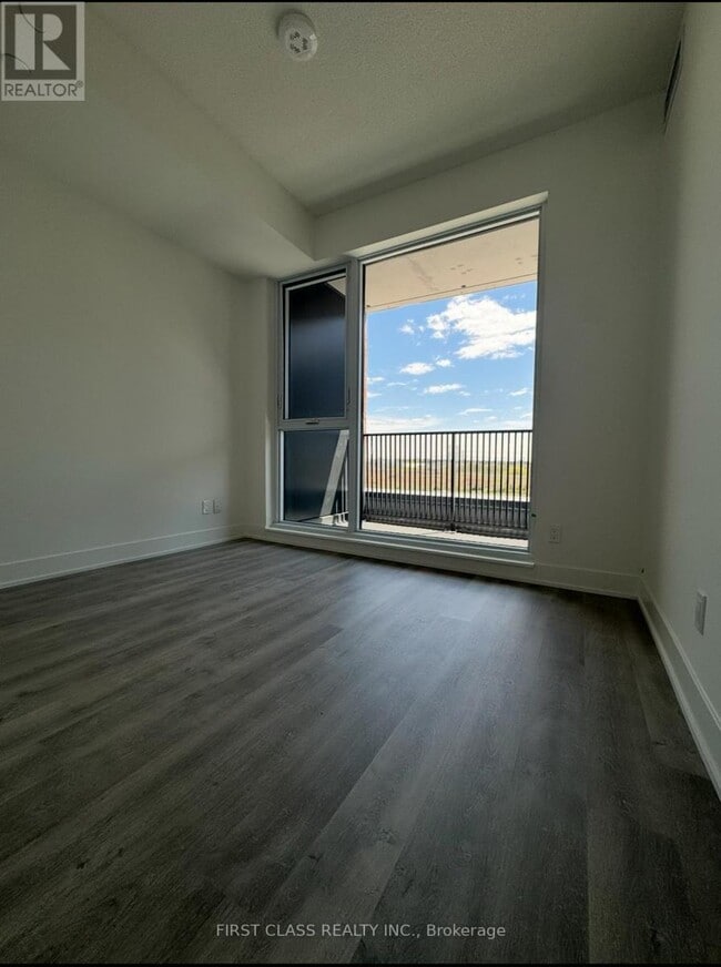 Building Photo - 38-738 Andre de Grasse St