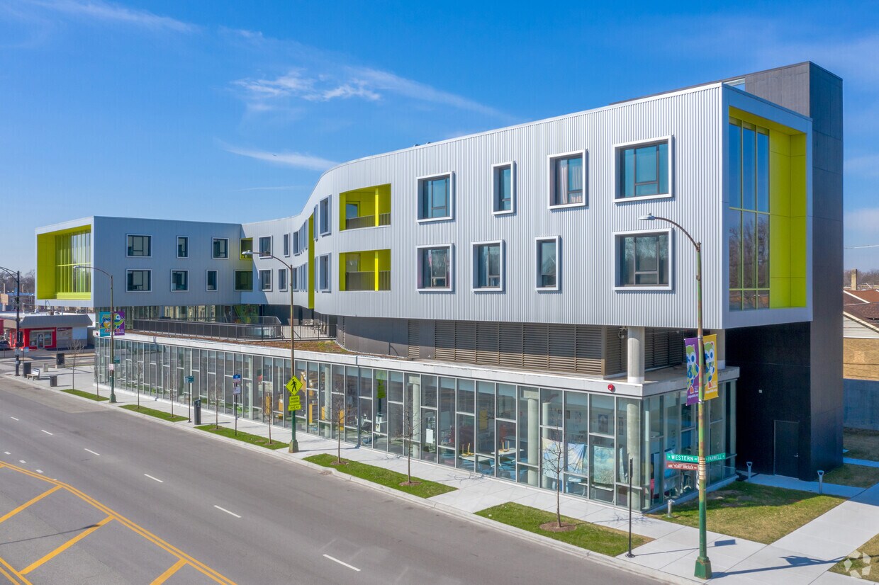 Foto del edificio - Northtown Branch Library and Apartments