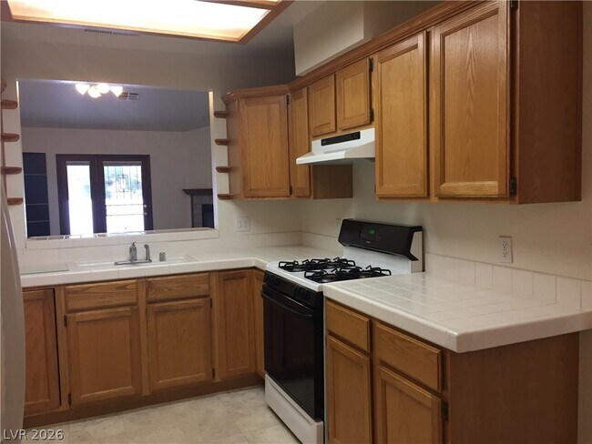 Building Photo - 2616 Magic Moon Ln