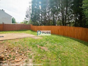 Building Photo - 3729 Wavetree Pass NW