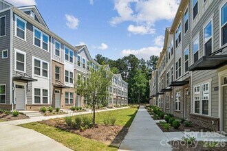 Building Photo - 4375 Raleigh St