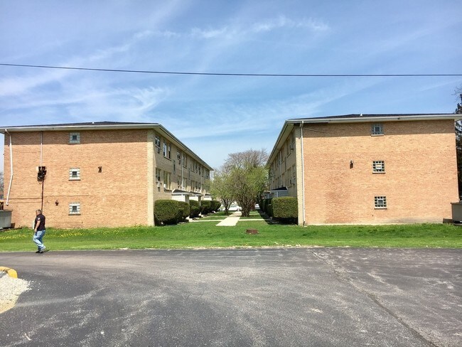Foto del edificio - Maplewood Apartments