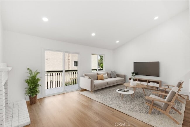 Photo - 87 Tennessee St Apartment