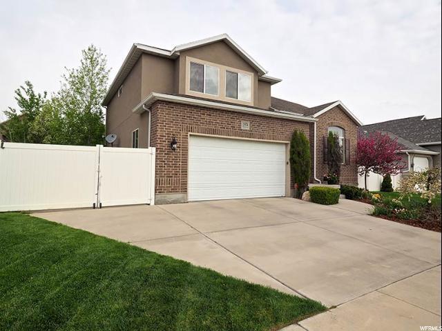 Photo - Beautiful 6-Bedroom Riverton House