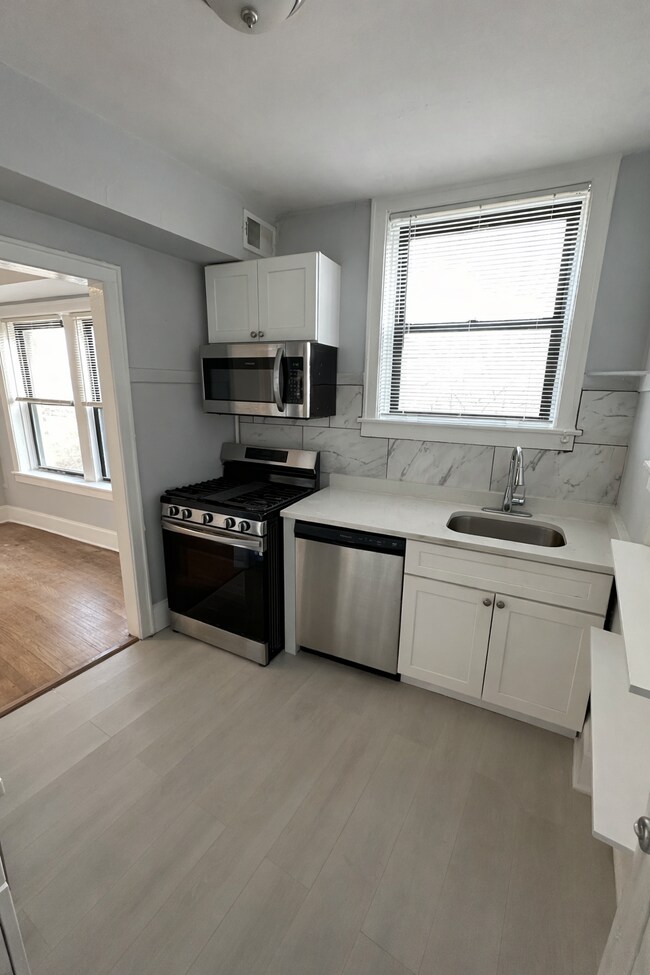 Foto del edificio - 7327 N Honore St