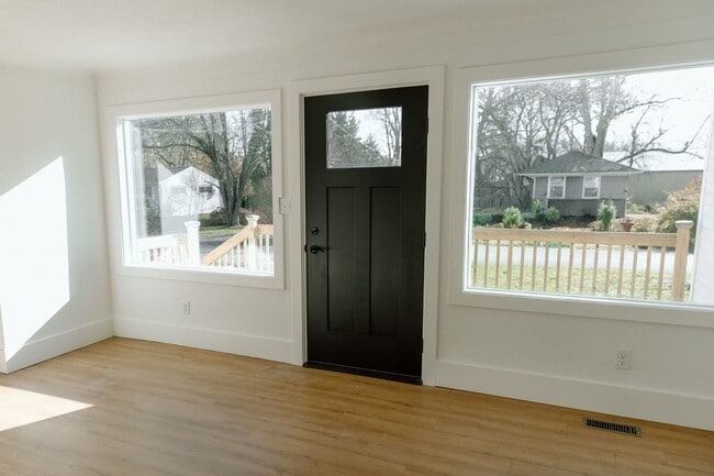 Foto del edificio - 114 Baker St