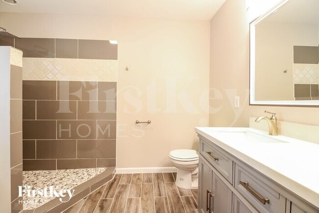 Building Photo - 3904 Melco Ct