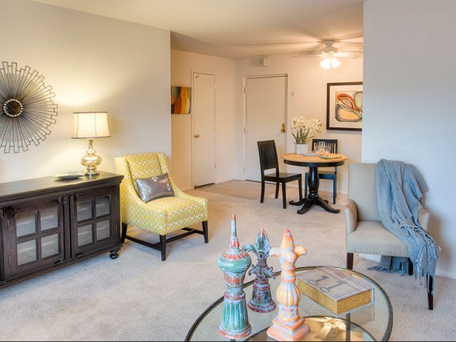 Hummingbird Pointe Apartments Parma Ohio Hummingbird Pointe Apartments Parma Ohio