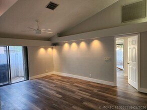 Building Photo - 7407 SW 13th St