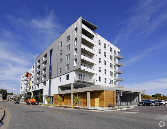 Avondale Apartments Rentals Denver, CO