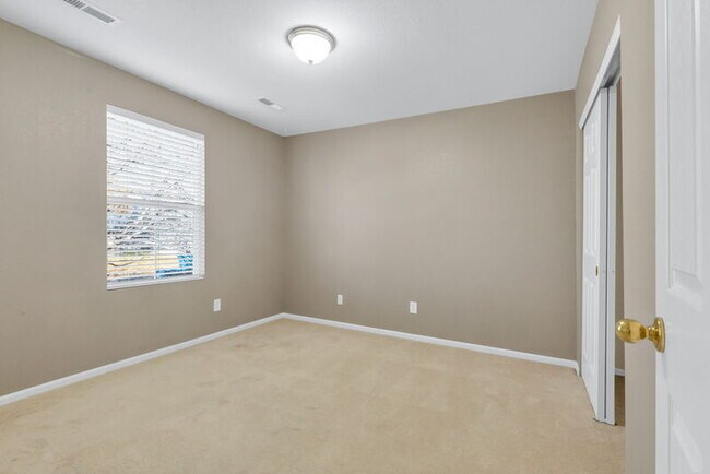 Foto del edificio - 857 Stagecoach Dr