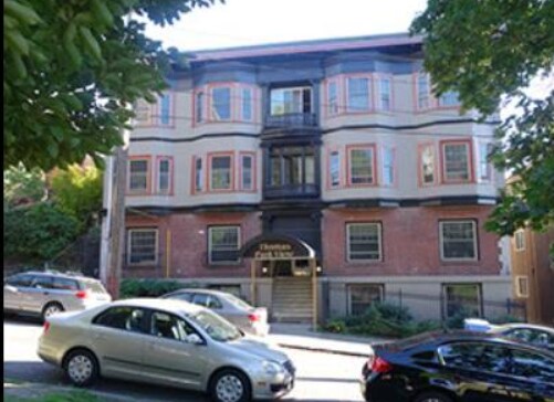 Affordable Vintage Living - 411 E Thomas St