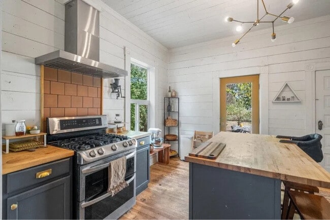 Foto del edificio - 540 S Lincoln St