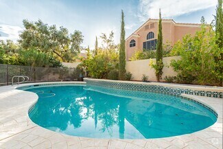 Building Photo - 8600 Mirada del Sol Dr