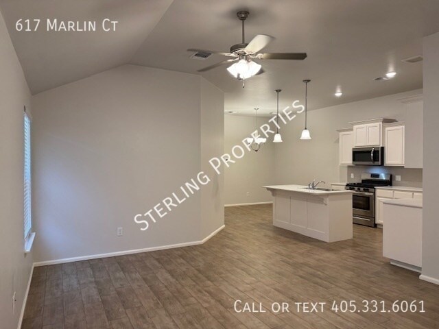 Foto del edificio - 617 Marlin Ct