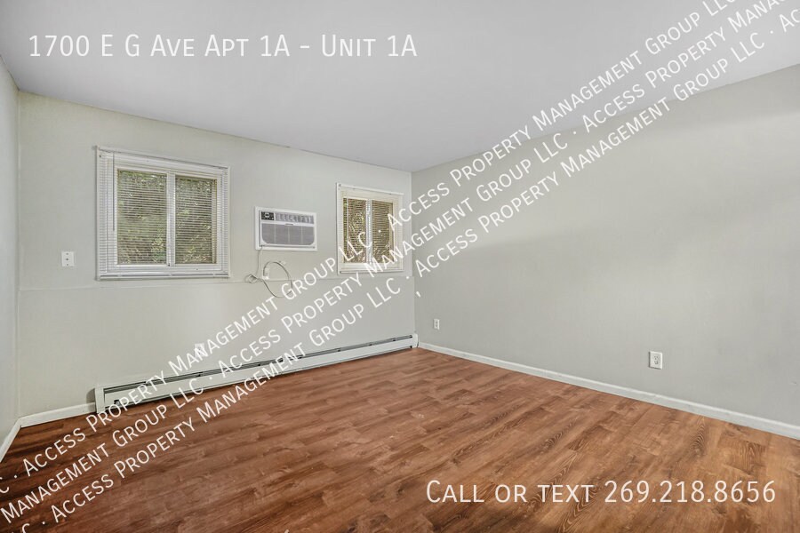 Primary Photo - Updated, modern 1BR apt for rent Parchment!
