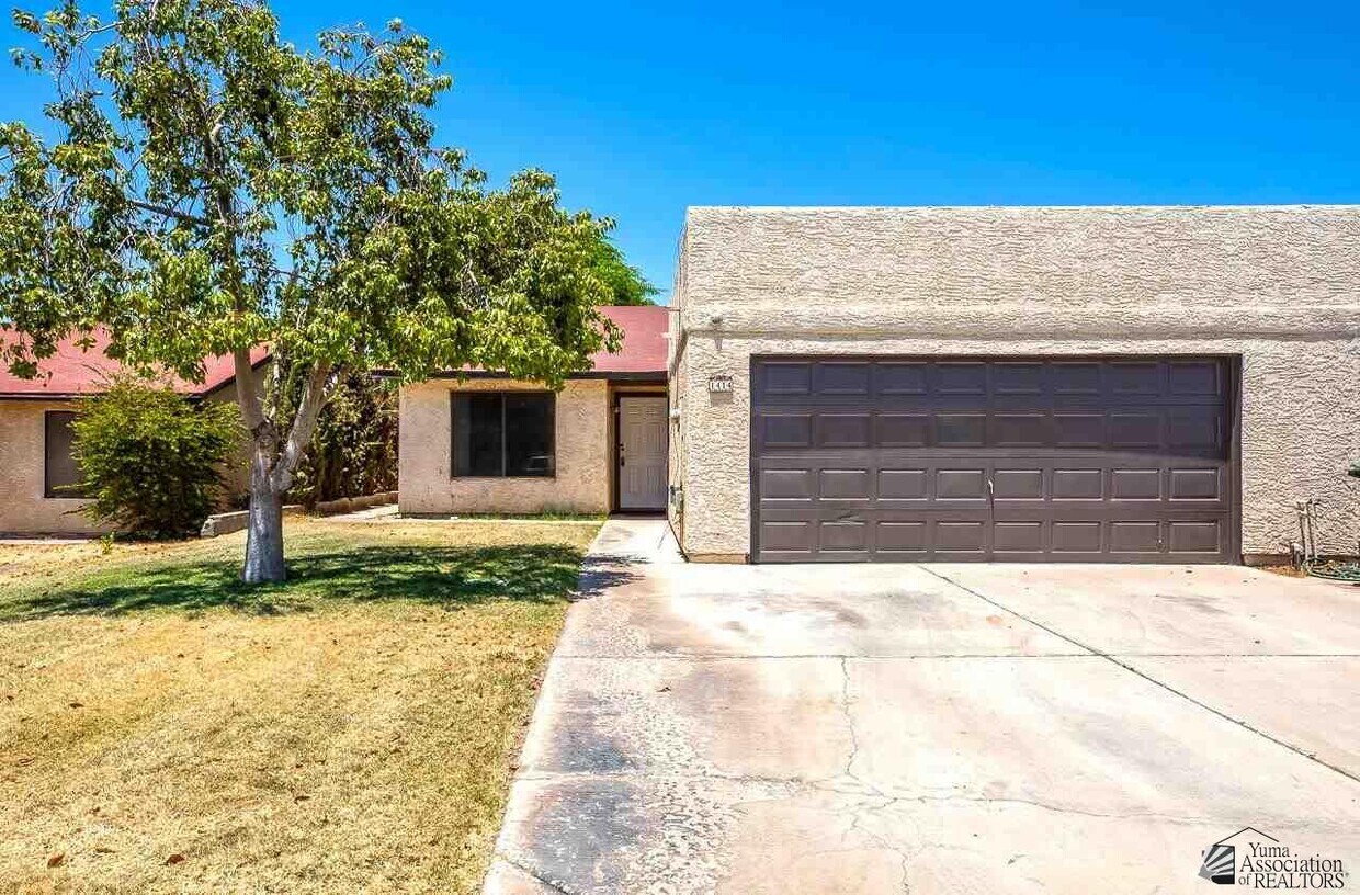 Foto principal - 1414 W Santa Maria Way