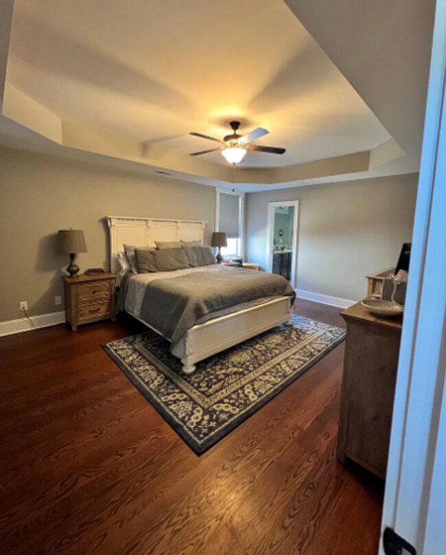Building Photo - Beautiful Harbour Club home in Hampstead!