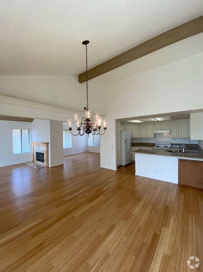 Building Photo - 24586 Moonfire Dr